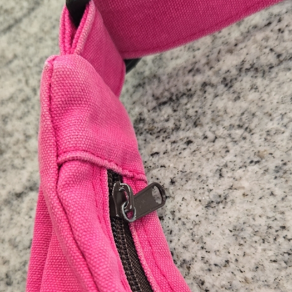 Kavu Hot Pink Canvas Shoulder Crossbody Bag Adjustable Strap Front Zip Pockets - Picture 10 of 16